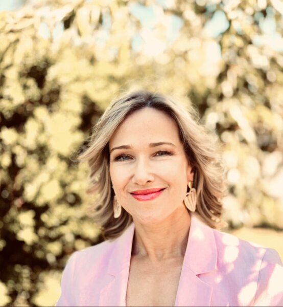 Dr. Tanya (Tetyana) Martin